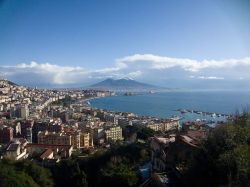 Napoli - veduta del golfo con il Vesuvio 