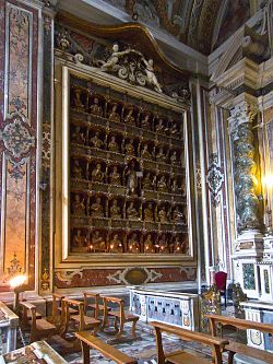 Napoli - Cappella Ravaschieri al Gesù Nuovo