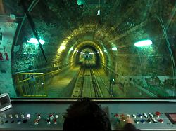 Il tunnel della funicolare di Mergellina 