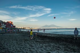 Napoli - sulla spiaggia del lido Ideal