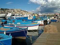 Il Porto di Mergellina - il pontile S.Antonio