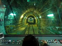 Il tunnel della funicolare di Mergellina 