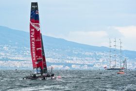 America's Cup Napoli - Fly Emirates