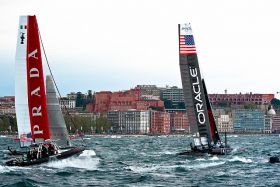 America's Cup Napoli - Oracle e Prada prima della partenza