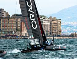 America's Cup Napoli - Oracle prima della partenza 