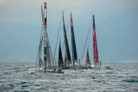 America's Cup Napoli - I catamarani impegnati nella regata di flotta