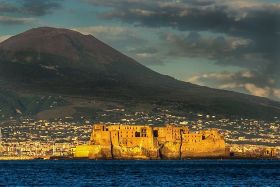 Napoli - Ma quanto è vicino il Vesuvio? 