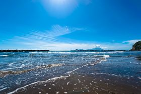 Miseno - la spiaggia ad Aprile