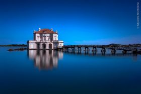Bacoli - Casina Vanivitelliana, presso lago Fusaro 