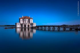 Bacoli - Casina Vanivitelliana, presso lago Fusaro